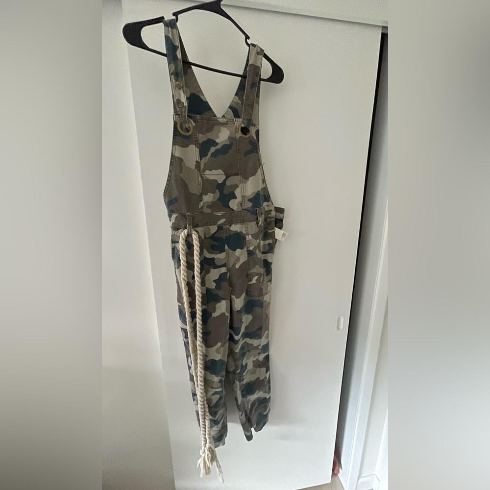 Nearly brand new Anthropologie army overalls.